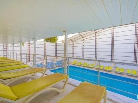 Kayrabeachotel Okurcalar Buitenkant foto